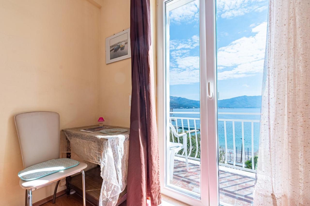 Apartments By The Sea Korcula - 10051 Kültér fotó